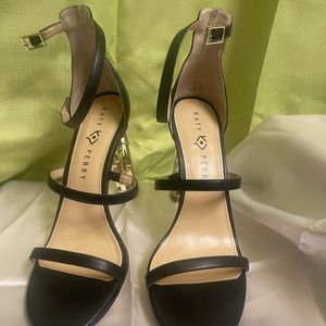 Black & Gold leather shoe